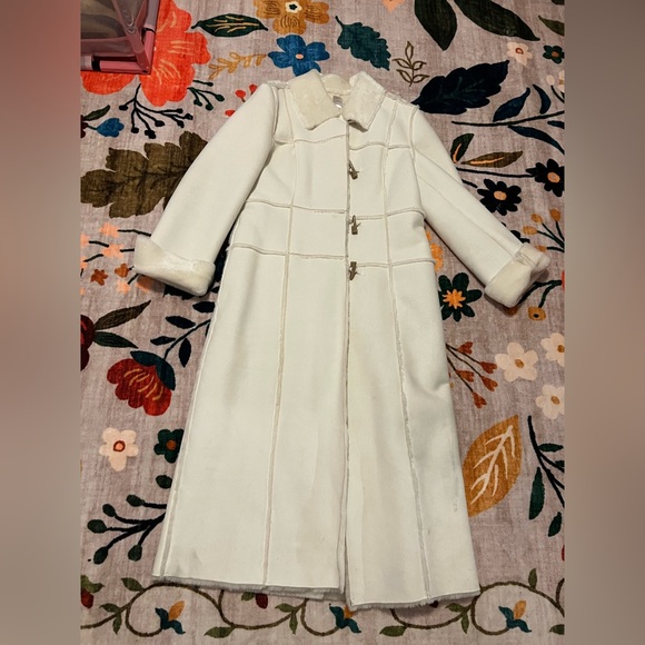 White House Black Market Jackets & Blazers - Like NEW WHBM Elegant White Long Coat - Faux Fur